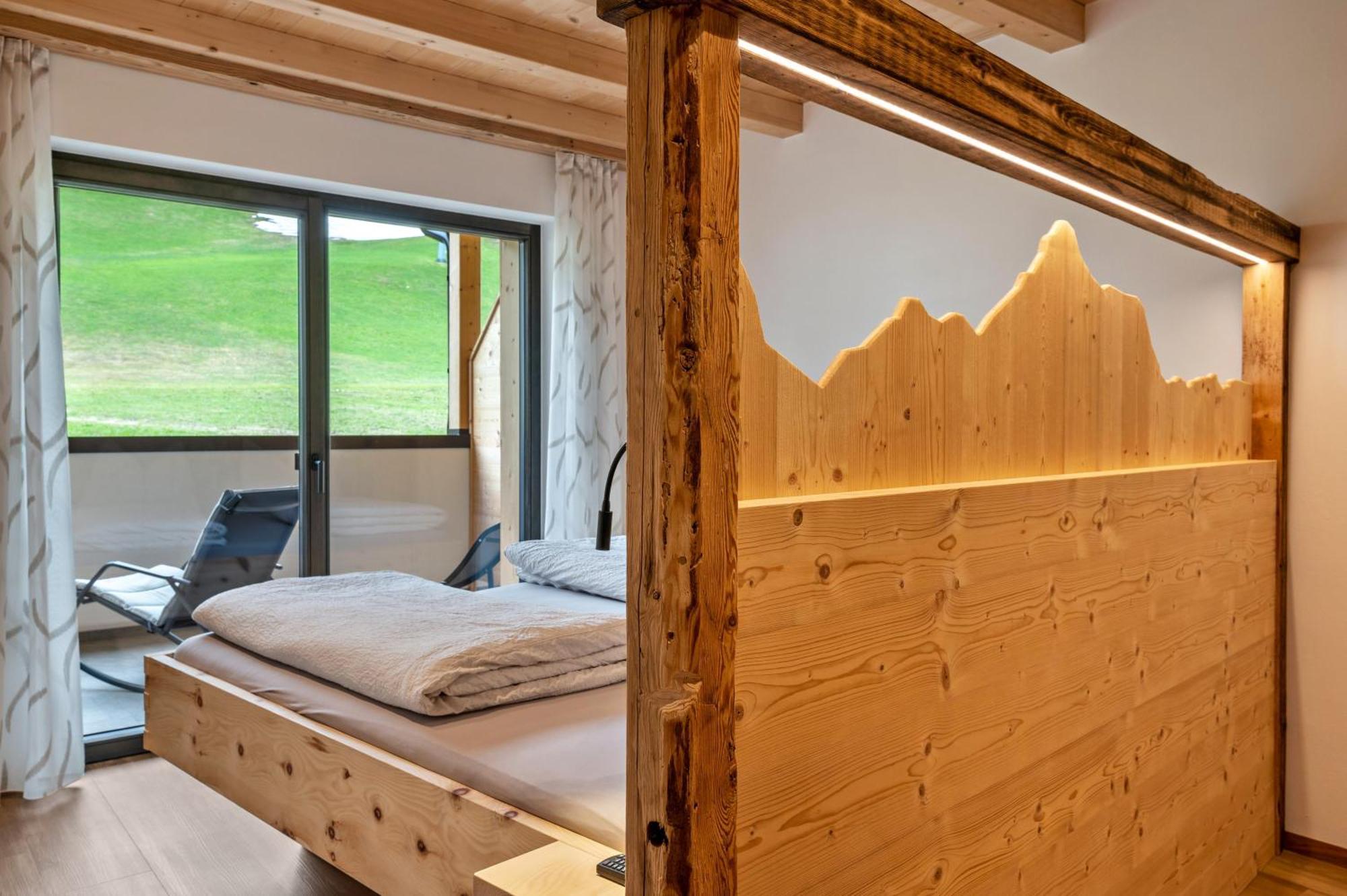 Blosegghof Bergchalets Waldblick Racines Εξωτερικό φωτογραφία